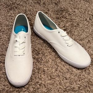 American Eagle sneakers